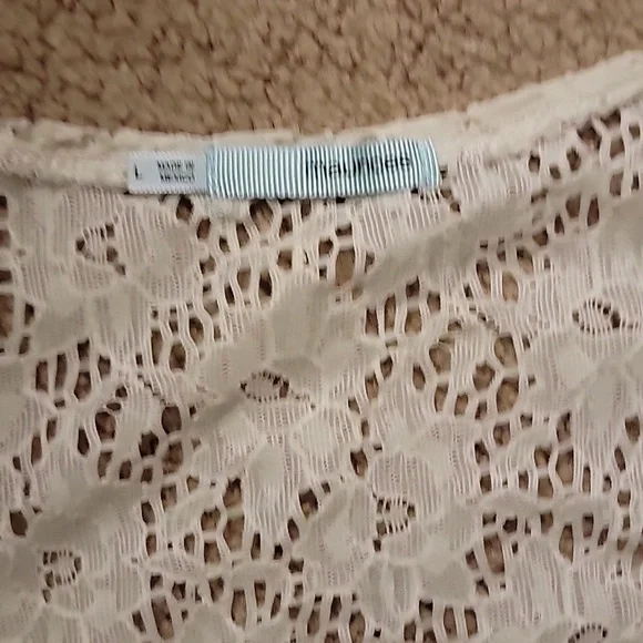 Flag/Lace back Tank Top - Picture 3 of 5